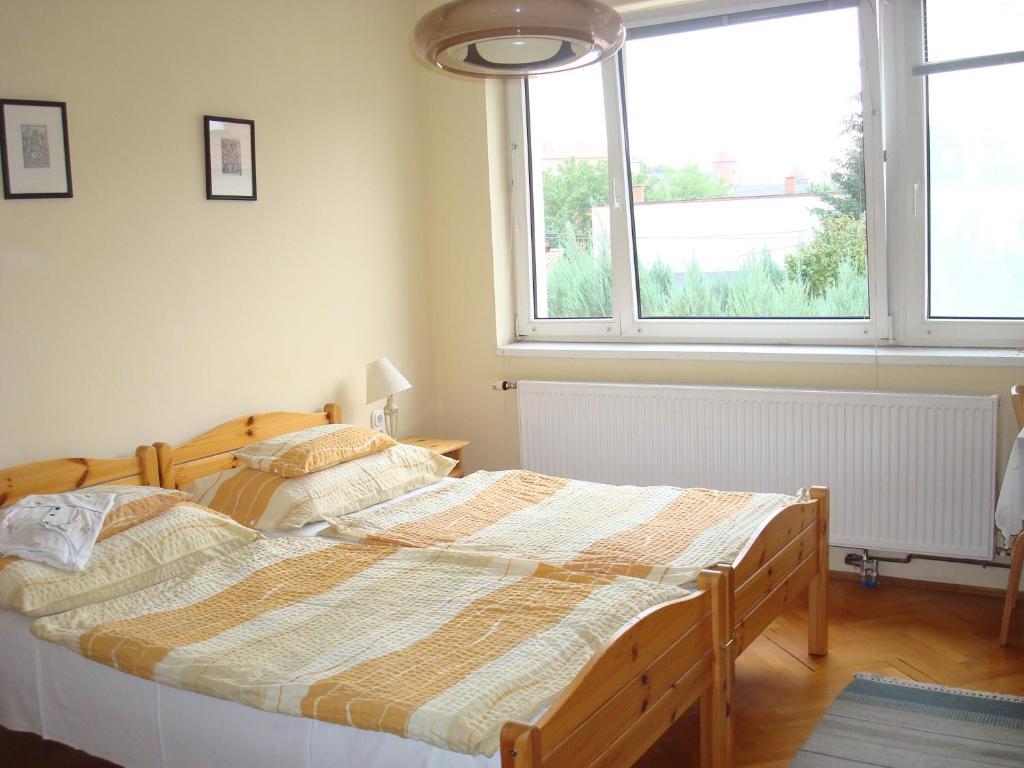 Vincze Vendeghaz Apartment Eger Ruang foto